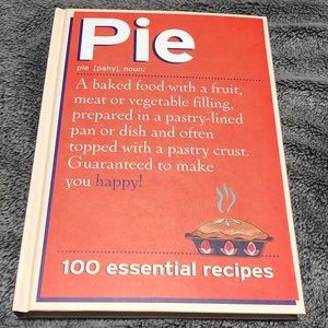 Cookbook Pie 100 essential recipes by Jo Wilson